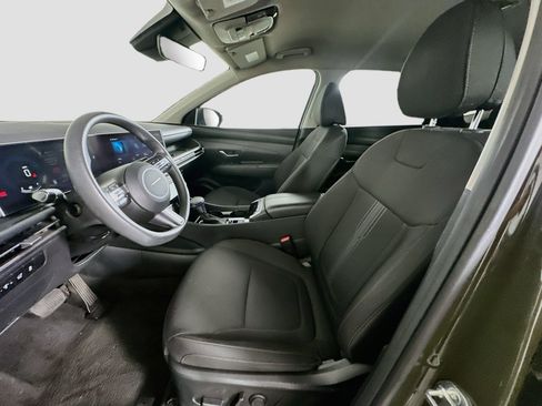 Used 2025 Hyundai Tucson SEL FWD image 13