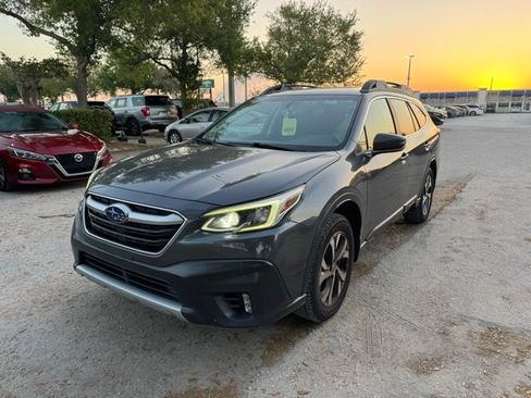 Used 2020 Subaru Outback Limited w/ Popular Package #2 image 3