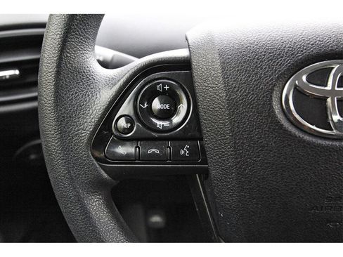 Used 2020 Toyota Prius image 14