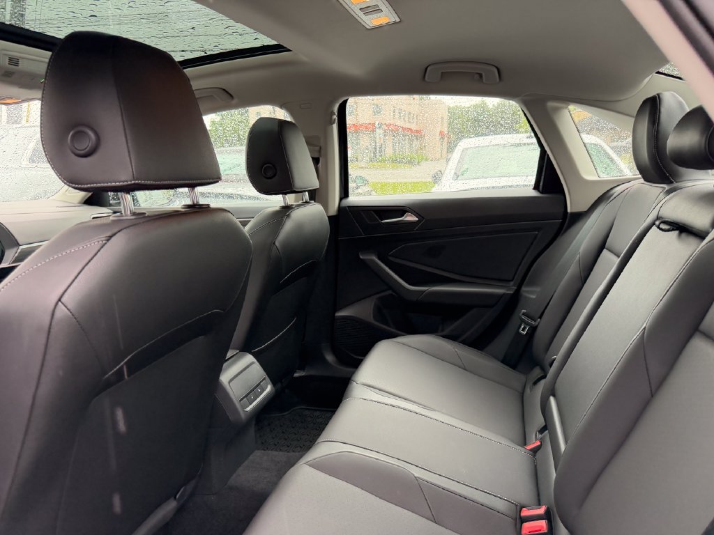Used 2020 Volkswagen Jetta SEL FWD image 27