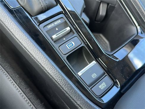 Used 2025 Honda Accord EX-L image 35