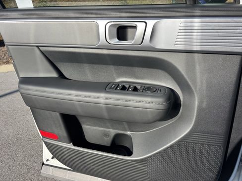 New 2026 Hyundai Santa Fe SEL image 10