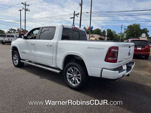 Used 2021 RAM 1500 Laramie w/ Sport Appearance Package AWD/4WD image 10