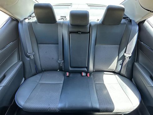 Used 2019 Toyota Corolla SE FWD image 16