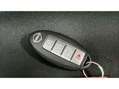 Used 2023 Nissan Leaf S image 18