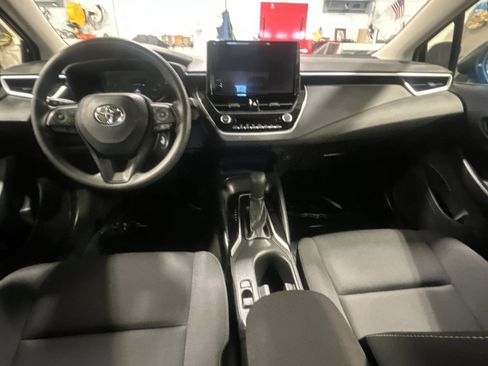 Used 2024 Toyota Corolla LE image 13