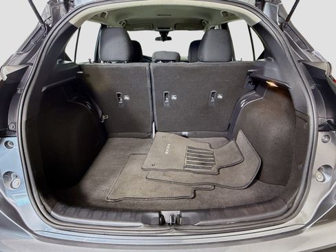 Used 2023 Nissan Kicks S image 35