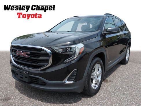 Used 2019 GMC Terrain SLE w/ Driver Convenience Package AWD/4WD image 1