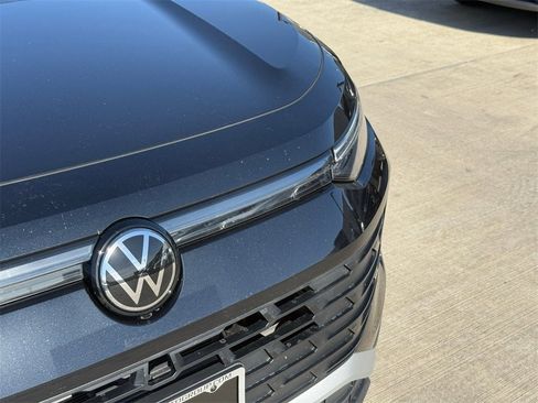 New 2026 Volkswagen Tiguan S image 4