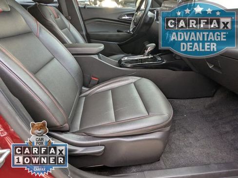 Used 2024 Chevrolet Trax RS w/ Sunroof Package image 24