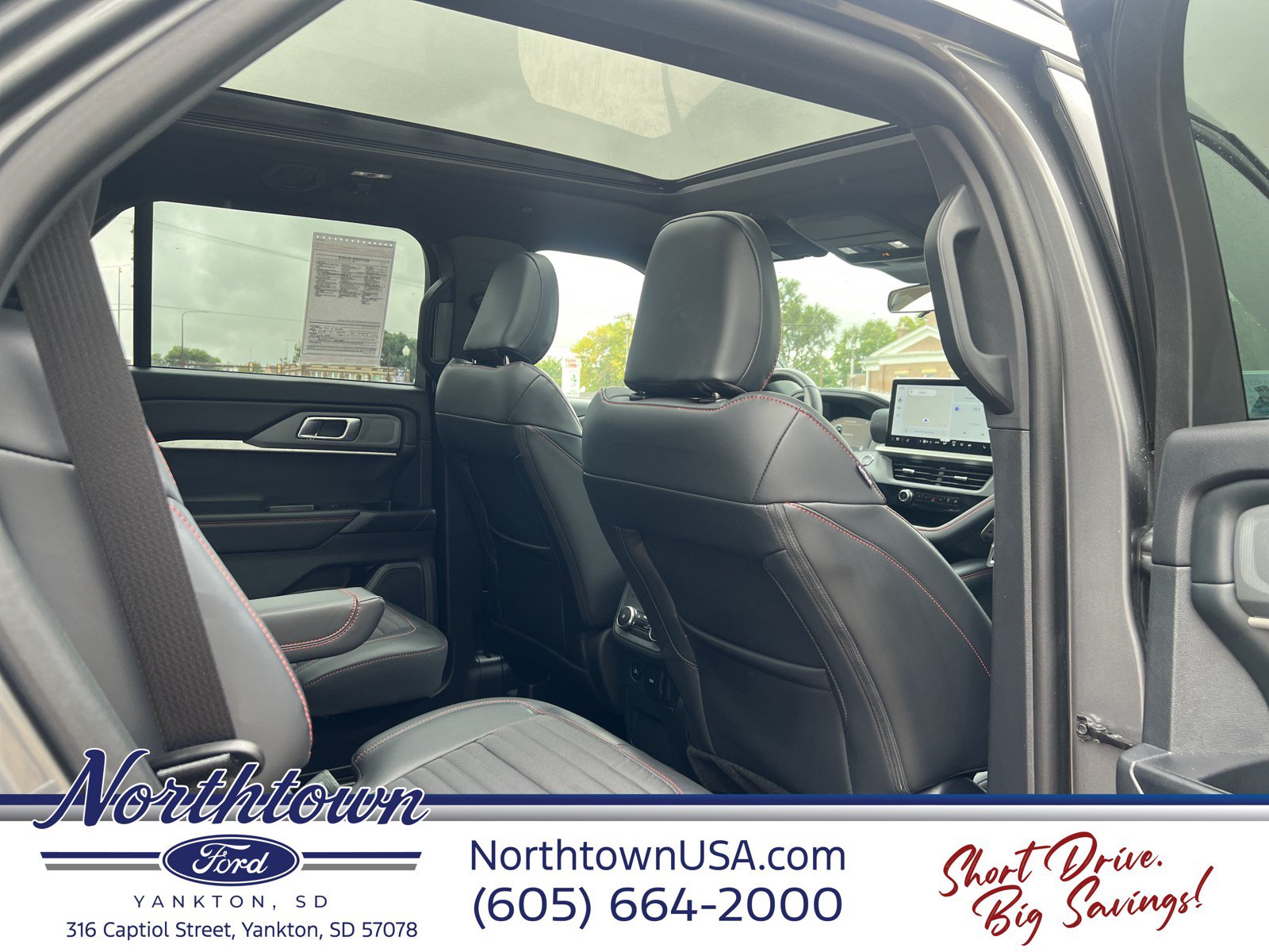 Used 2026 Ford Explorer ST-Line AWD/4WD image 22