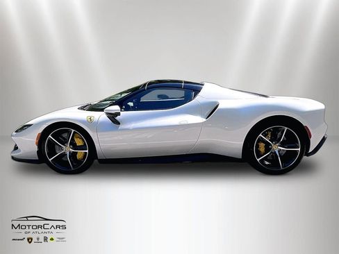 Used 2024 Ferrari 296 GTS RWD image 5