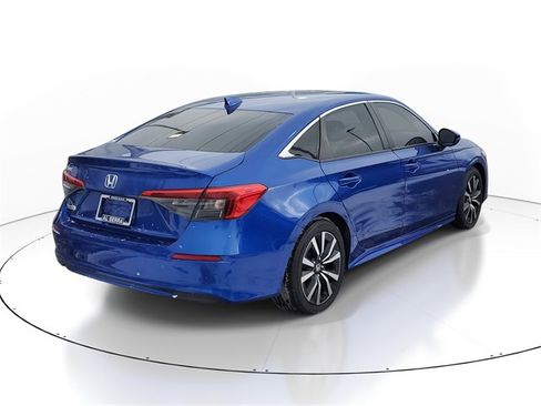 Used 2022 Honda Civic EX image 4
