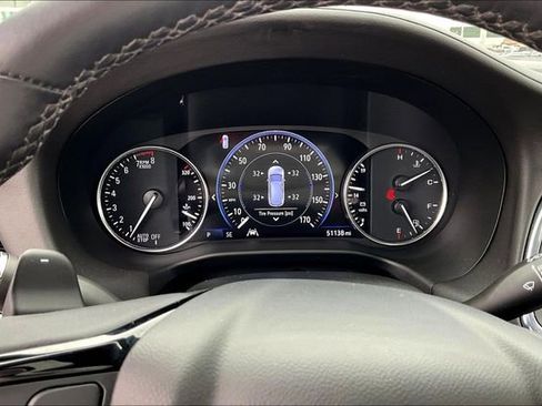 Used 2023 Buick Enclave Avenir w/ Avenir Technology Package AWD/4WD image 13