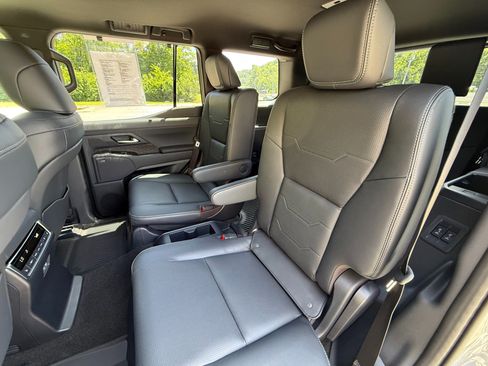 Used 2026 Lexus GX 550 AWD/4WD image 29