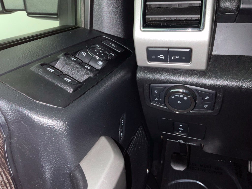 Used 2021 Ford F250 Lariat w/ Tremor Off-Road Package AWD/4WD image 20