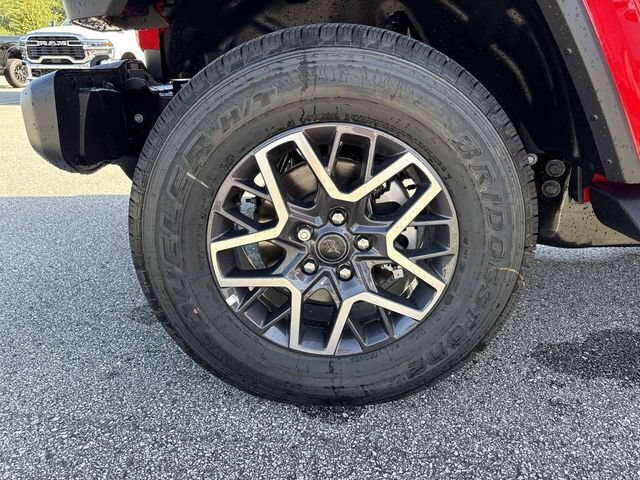 New 2026 Jeep Wrangler Unlimited Sahara w/ Whitecap Package AWD/4WD image 33