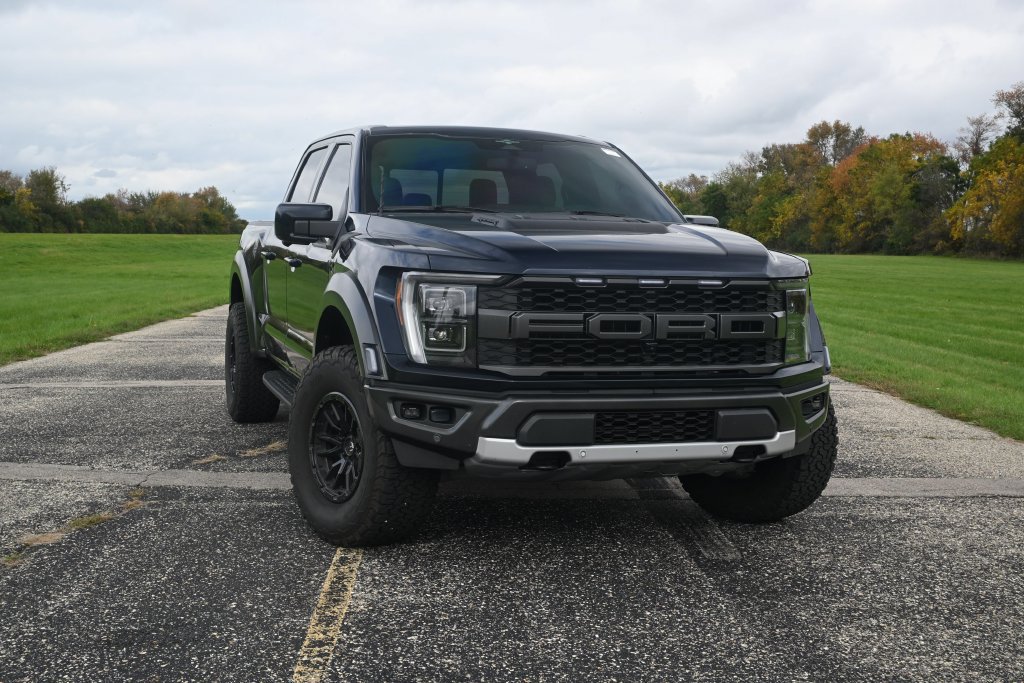 Used 2023 Ford F150 Raptor AWD/4WD image 2