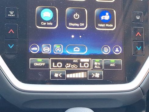 Used 2024 Subaru Crosstrek 2.0i Premium image 16