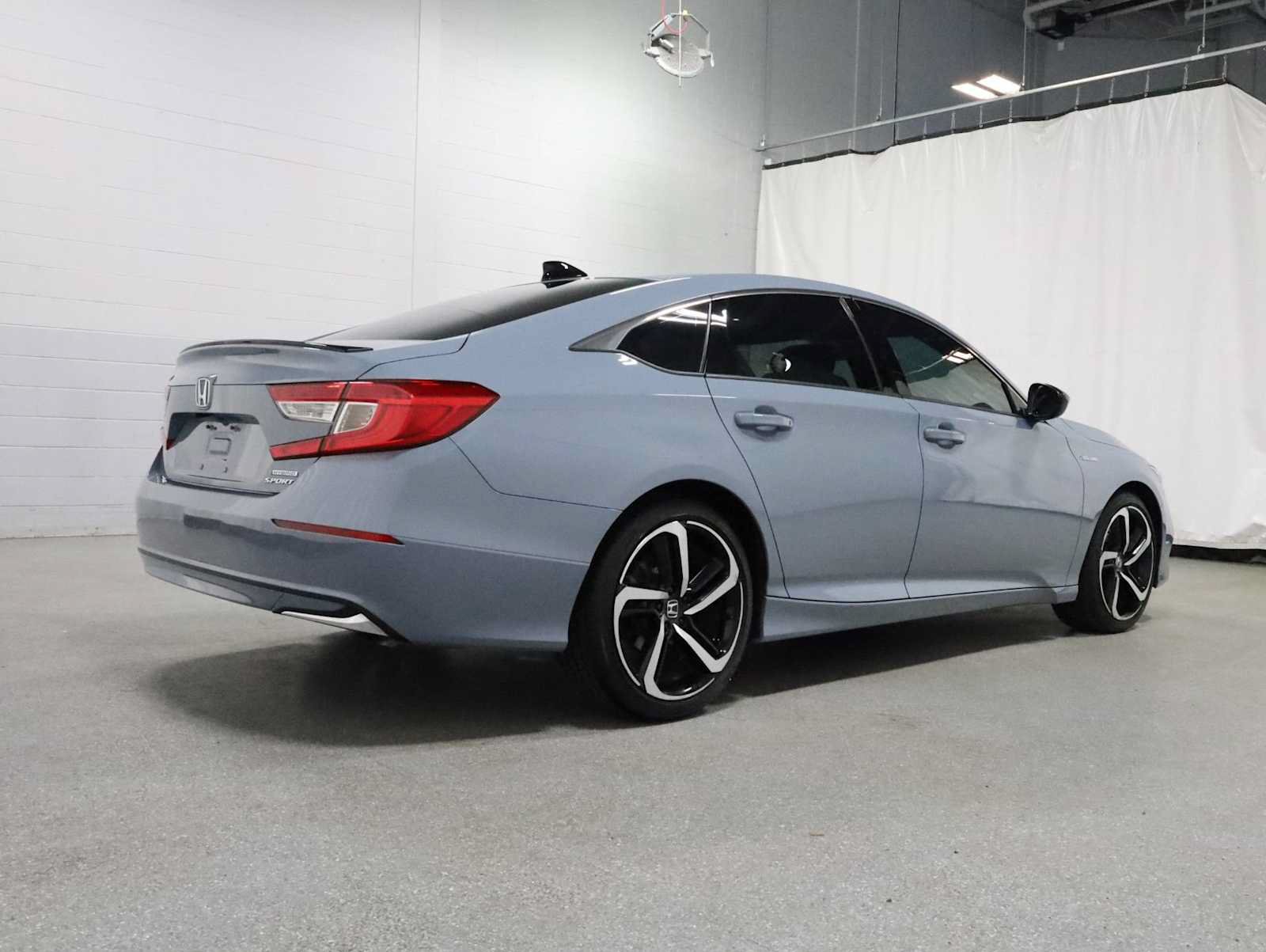 Used 2022 Honda Accord Sport image 9