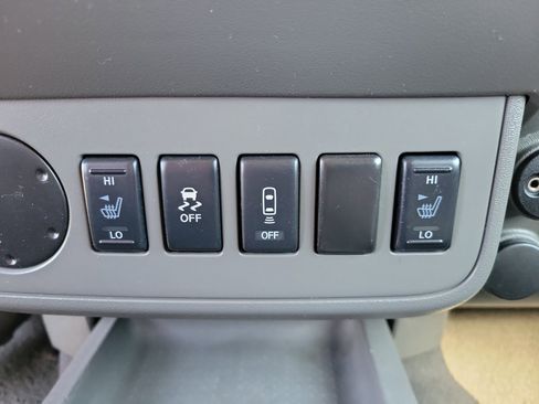 Used 2019 Nissan Frontier SV w/ Value Truck Package image 10