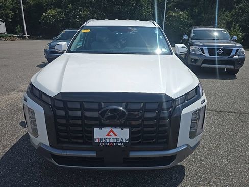 Used 2024 Hyundai Palisade SEL AWD/4WD image 2