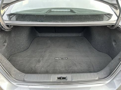 Used 2025 Nissan Sentra SV image 19