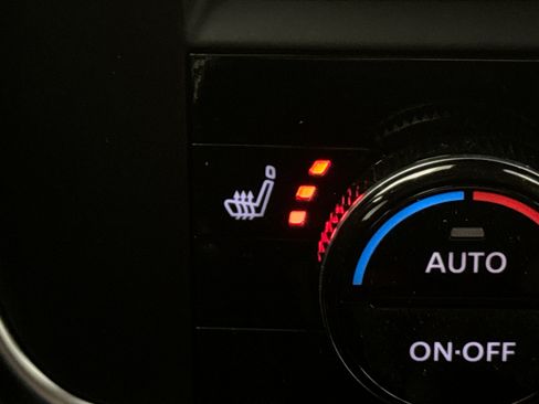 Used 2026 Nissan Rogue SV image 18