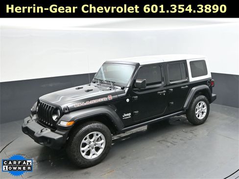 Used 2021 Jeep Wrangler Unlimited Islander image 33