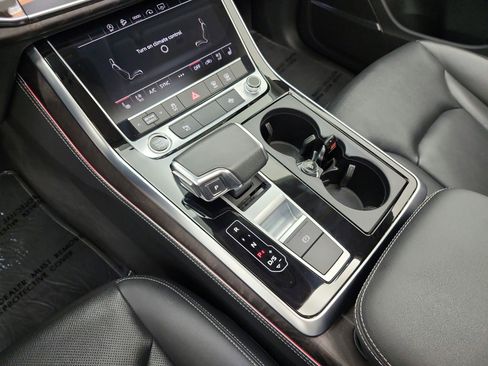 Used 2023 Audi Q8 Premium Plus w/ Premium Plus Package image 13