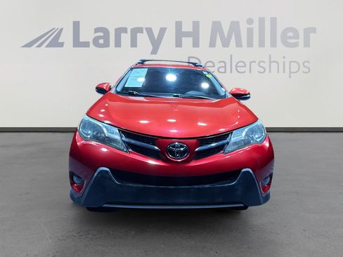 Used 2013 Toyota RAV4 XLE image 8