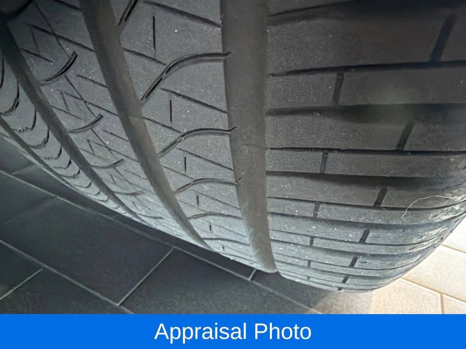 Certified 2026 Porsche Cayenne AWD/4WD image 9