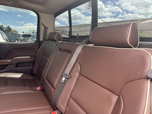 Used 2014 Chevrolet Silverado 1500 High Country w/ High Country Premium Package AWD/4WD image 23
