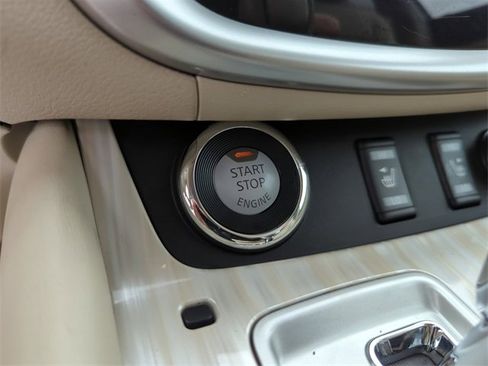 Used 2015 Nissan Murano SL w/ SL Technology Package image 42