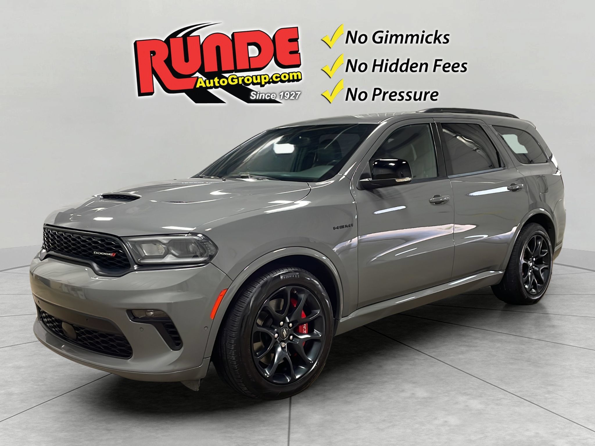 Used 2023 Dodge Durango R/T w/ Tow 'N Go Package AWD/4WD image 1