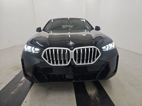 Used 2026 BMW X6 xDrive40i AWD/4WD image 3