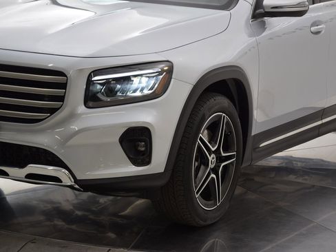 Used 2026 Mercedes-Benz GLB 250 GLB 250 image 11