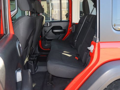 Used 2021 Jeep Wrangler Unlimited Sport AWD/4WD image 8