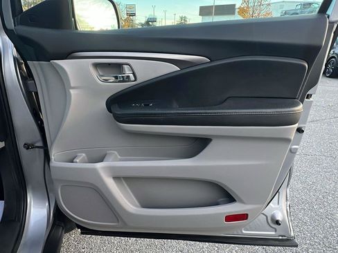 Used 2022 Honda Pilot Special Edition image 12