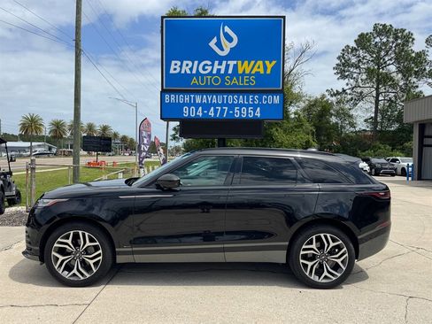 Used 2019 Land Rover Range Rover Velar R-Dynamic SE AWD/4WD image 2