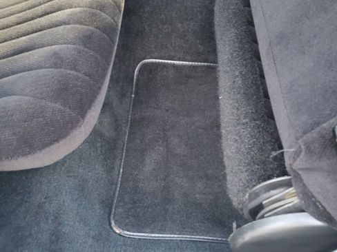 Used 1991 Pontiac Firebird Base image 37