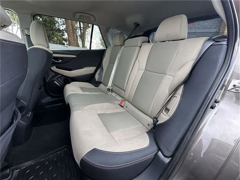 Used 2021 Subaru Outback Premium AWD/4WD image 17