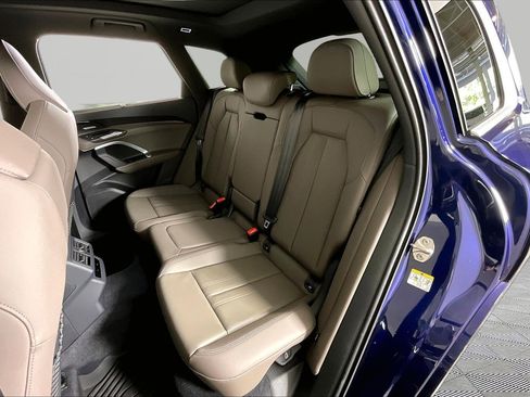 Used 2025 Audi Q5 Premium Plus AWD/4WD image 26