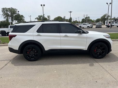 Used 2023 Ford Explorer ST w/ Equipment Group 401A AWD/4WD image 5