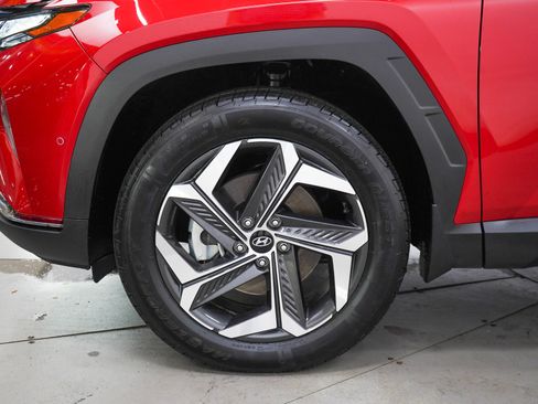 Used 2023 Hyundai Tucson Limited w/ Cargo Package AWD/4WD image 28