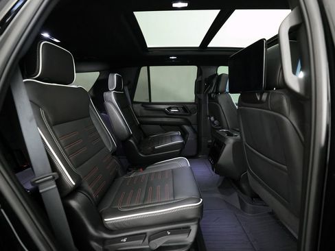 Used 2026 GMC Yukon AT4 Ultimate w/ LPO, Floor Liner Package image 11