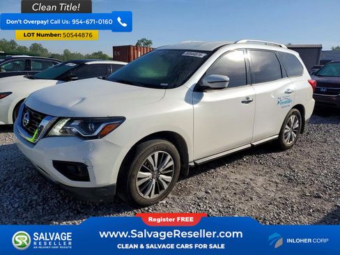 Used 2019 Nissan Pathfinder SV FWD image 1