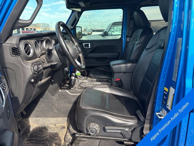 Used 2020 Jeep Gladiator Overland AWD/4WD image 11