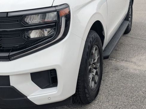 New 2025 Ford Expedition Active RWD image 44