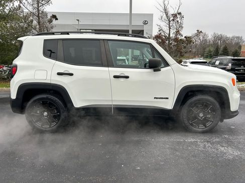 Used 2020 Jeep Renegade Sport w/ Sport Appearance Group image 8